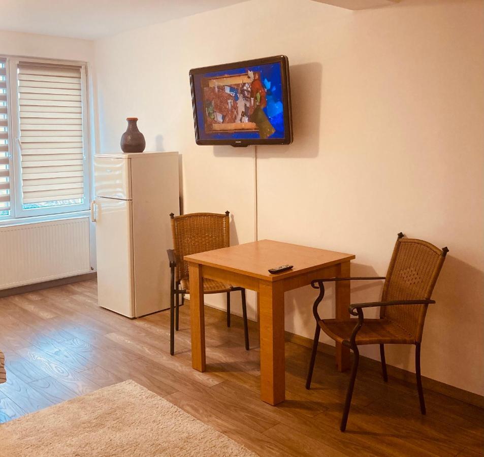 Edit House Apartment เตอร์กู-มูเรช ภายนอก รูปภาพ